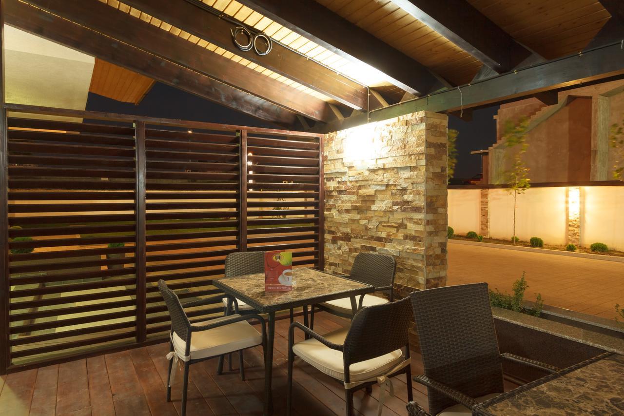 Ymy Hotels Târgu Jiu المظهر الخارجي الصورة